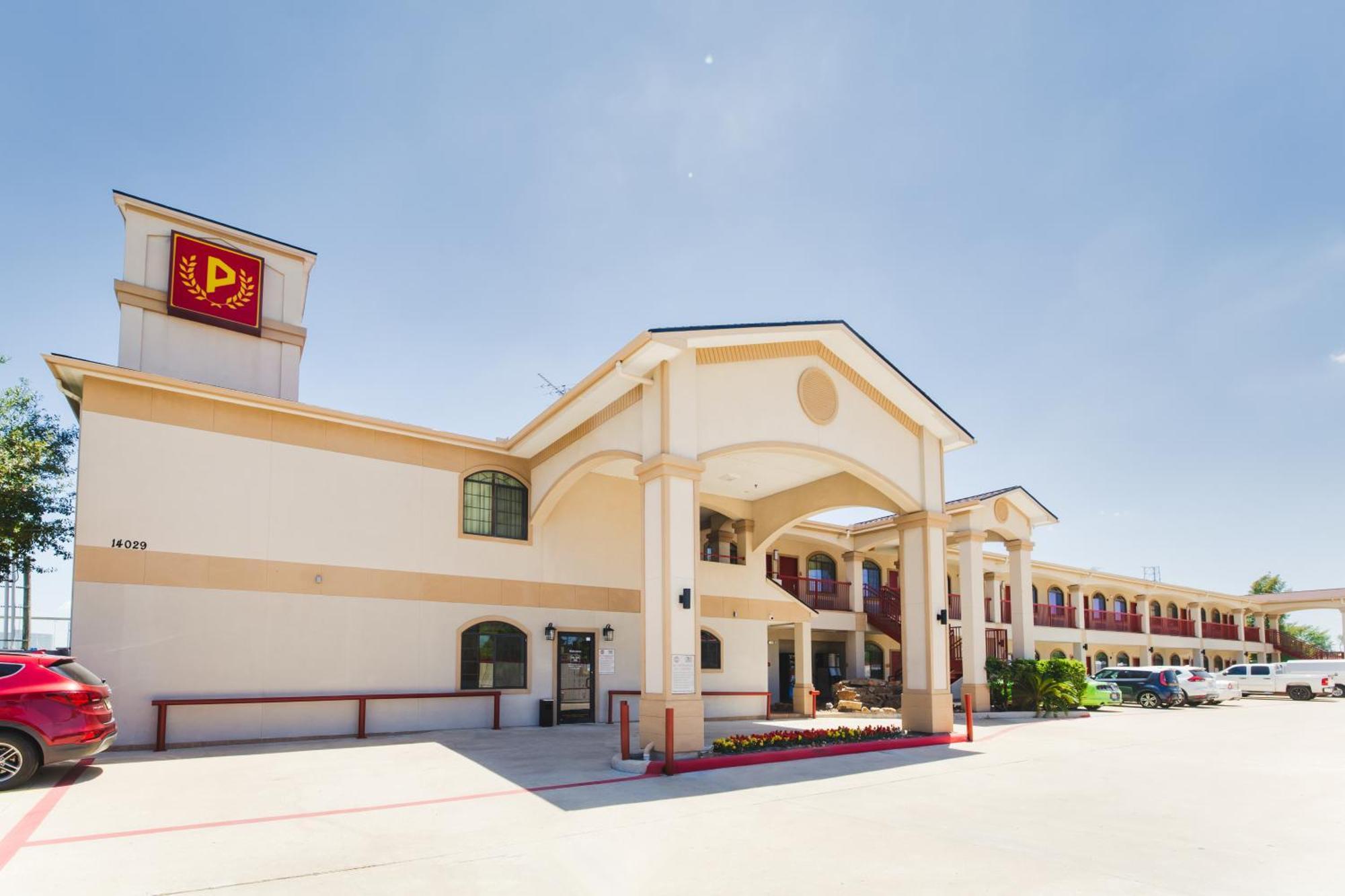 Palace Inn 290 - Fairbanks Houston Dış mekan fotoğraf